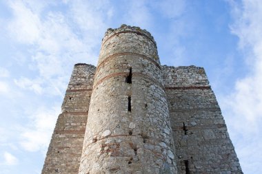 Bulgaristan 'ın Haskovo Bölgesi Matochina köyü yakınlarındaki Ortaçağ Bukelon Kalesi kalıntıları