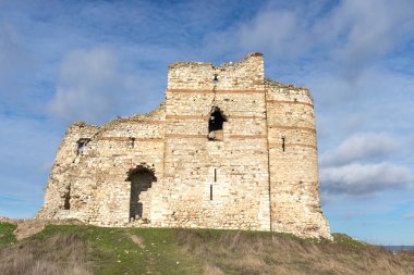 Bulgaristan 'ın Haskovo Bölgesi Matochina köyü yakınlarındaki Ortaçağ Bukelon Kalesi kalıntıları
