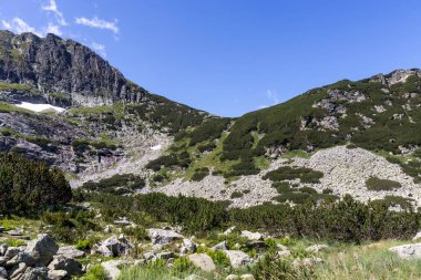 Rila Dağı inanılmaz manzara yakın korkunç göl, Bulgaristan