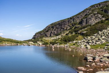 Rila Dağı inanılmaz manzara yakın korkunç göl, Bulgaristan