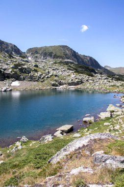 Rila Dağı inanılmaz manzara yakın korkunç göl, Bulgaristan