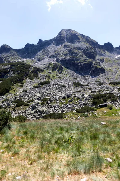 Erstaunliche Landschaft Des Rila Gebirges Der Nähe Des Beängstigenden Sees — Stockfoto