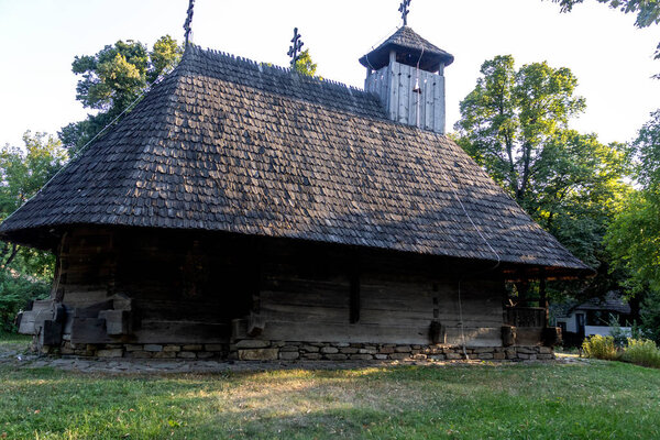БУХАРЕСТ, Румыния - 17 августа 2021 года: Национальный музей деревни Димитрий Густи в городе Бухарест, Румыния