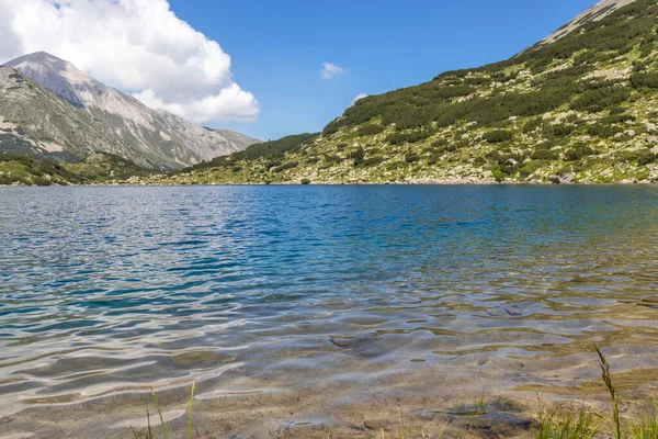 Fantastisk Sommer Landskap Pirin Mountain Fiskebanderitsa Lake Bulgaria – stockfoto