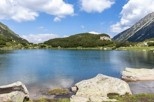 Niesamowity Letni Krajobraz Góry Pirin Pobliżu Jeziora Muratovo Bułgaria — Zdjęcie stockowe