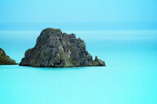 Isla en el mar —  Fotos de Stock