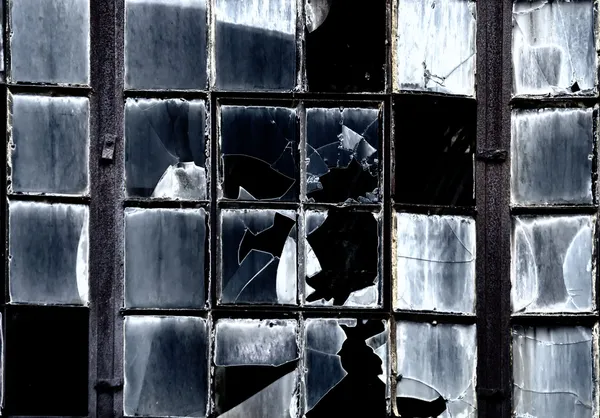 Broken windows — Stock Photo, Image