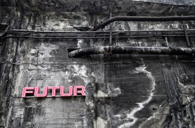 hiçbir futur duvar