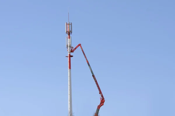 Antenna installation — Stock Photo, Image