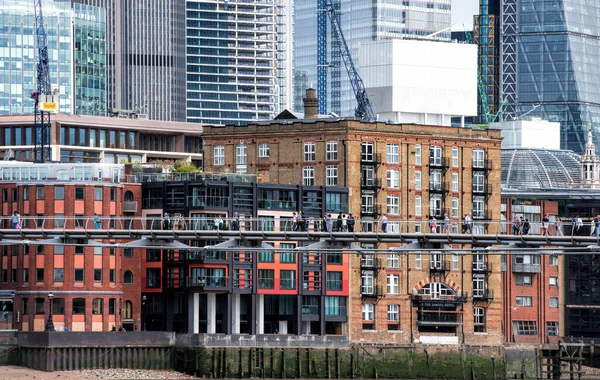 Millenniumbrug Londen — Stockfoto