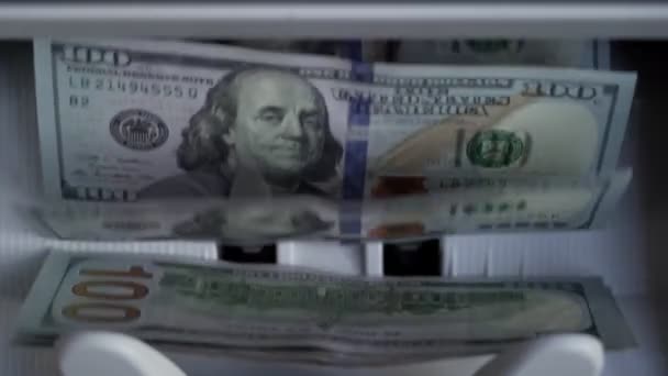 Machine de comptage de devises rapprochée comptant le dollar — Video