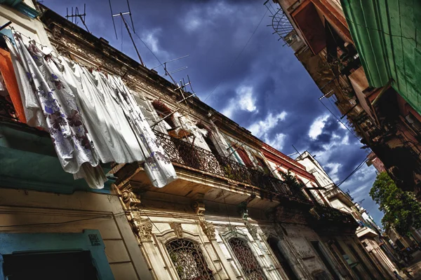 Vecchia strada a L'Avana, Cuba — Foto Stock