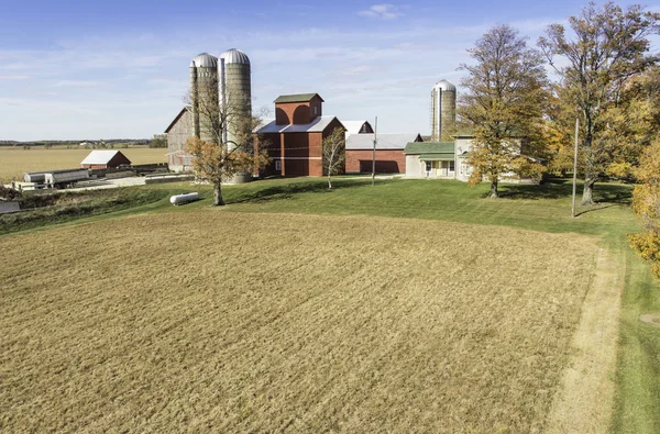 Vue aérienne de la ferme de campagne — Photo