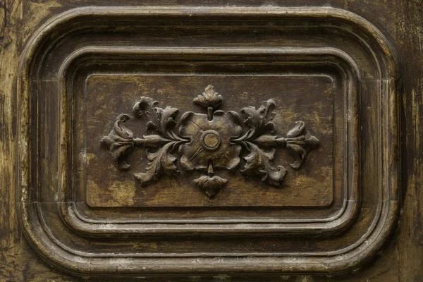 Dettaglio ornamento porta in legno — Foto Stock