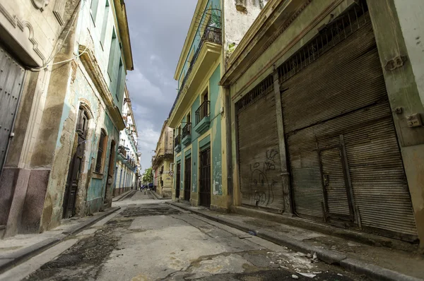 Vecchi edifici a L'Avana, Cuba — Foto Stock
