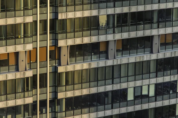 Modern office building front — Stock Photo, Image