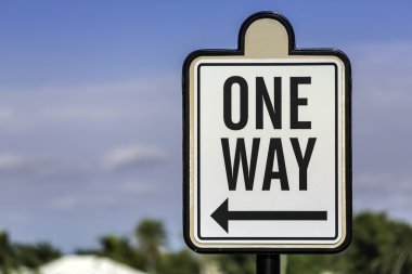 bir tek yönlü yol işaret görüntüsünü
