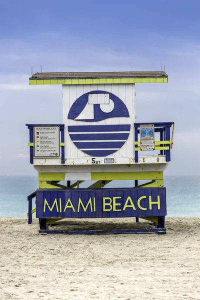 Rettungsschwimmturm am Südstrand, Miami — Stockfoto