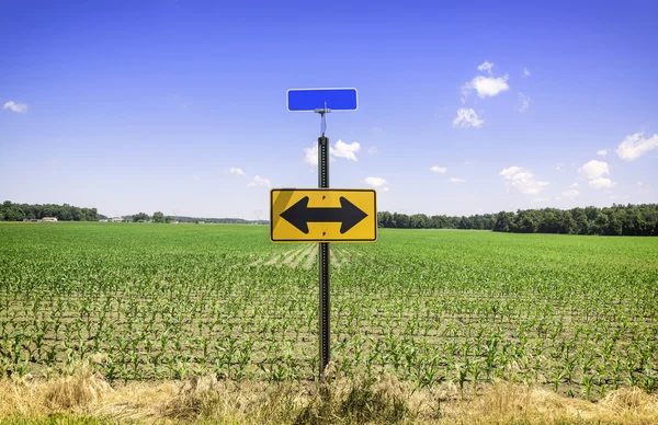 Directional arrow road sign — Stock Photo, Image