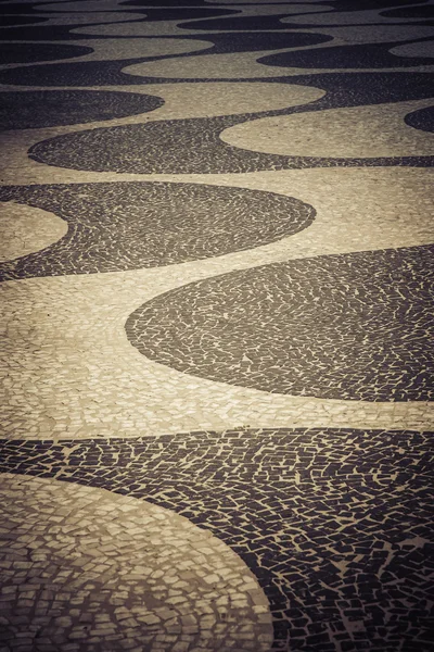 Mosaïque de trottoir Copacabana à Rio de Janeiro — Photo