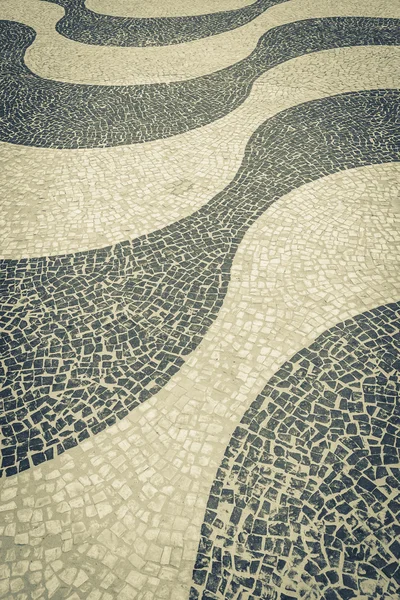 Copacabana-Mosaik auf dem Bürgersteig in Rio de Janeiro — Stockfoto