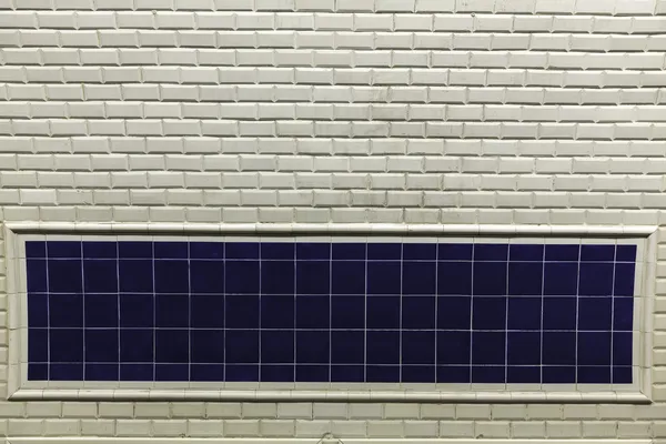 Tunnelbanestationen wall tecken i paris — Stockfoto