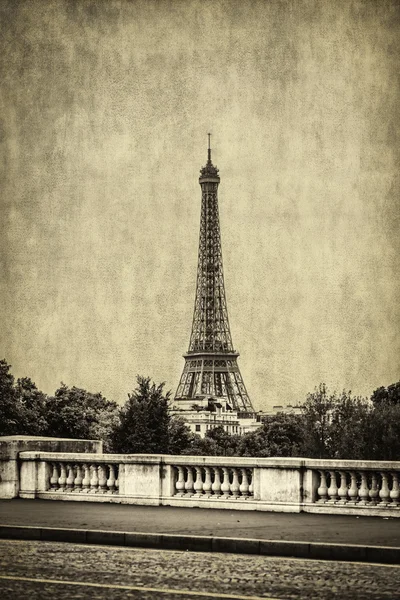 Vista a la torre eiffel —  Fotos de Stock