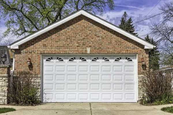 Garage voor twee wagens — Stockfoto