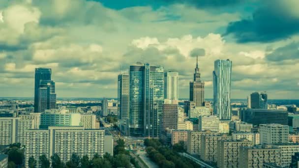 Warschau skyline stad timelapse met wolk dynamische — Stok video