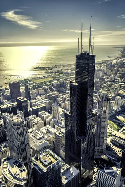 Sunrise over Chicago financial distict — Stock Photo, Image