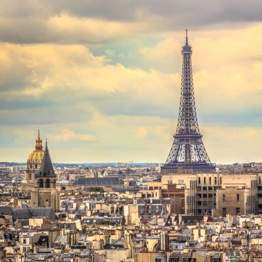 geç öğleden sonra paris Eyfel Kulesi