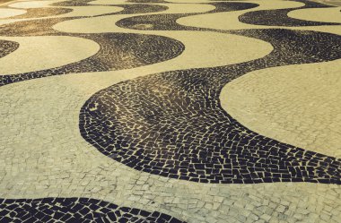 Copacabana Plajı kaldırım geceleri