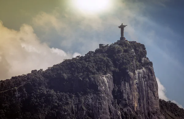 Christ the Redeemer in the sun, Rio de Janeiro — Stock Photo, Image