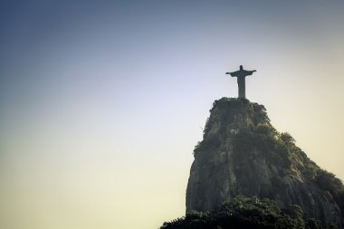 Rio de Janeiro, Brezilya 'daki Kurtarıcı silueti İsa