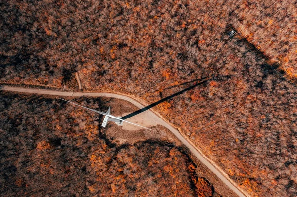 Aerial Top View Wind Turbine Vermont Mountains Autumn Season Colorful Стоковое Фото