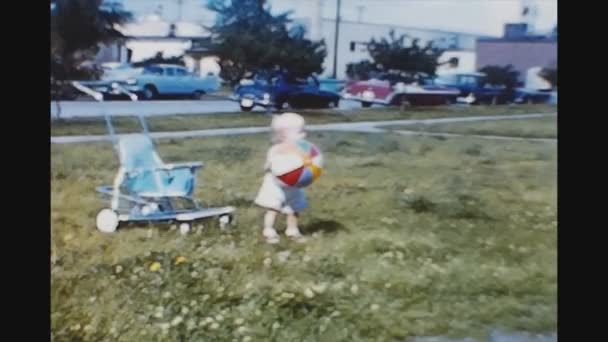 Dallas Usa June 1958 길거리 기억의 어린이 — 비디오