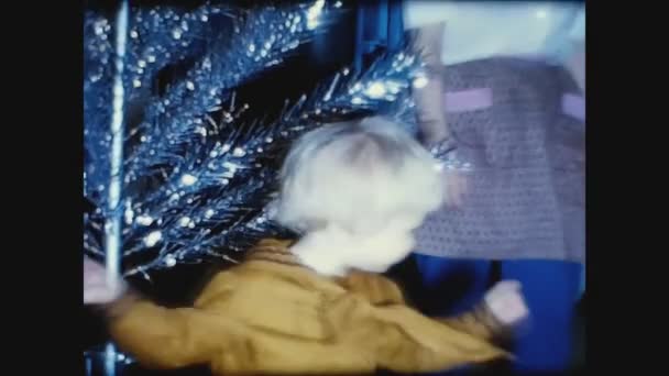 Dallas Ηνωμένες Πολιτείες Δεκέμβριος 1961 Χριστούγεννα Στιγμή Στο Σπίτι Οικογενειακές — Αρχείο Βίντεο