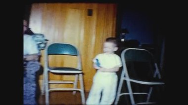 Dwight 'lar, Birleşik Devletler 1964 Yürüyüşü: 60' lardaki aile anı oturma odası