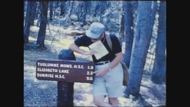 Tuolumne Meadows Usa Settembre 1960 Escursione Parco Yosemite — Video Stock