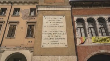 Giuseppe Garibaldi Meydanı İtalya, Rovigo 'daki antik çan kulesi