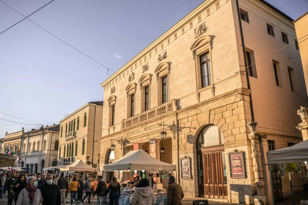 Rovigo Itália Outubro 2021 Praça Giuseppe Garibaldi Rovigo Cidade Histórica — Fotografia de Stock