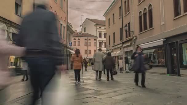 2021年10月29日 意大利罗维根 时间的流逝描绘了意大利罗维戈市中心的人员流动 — 图库视频影像