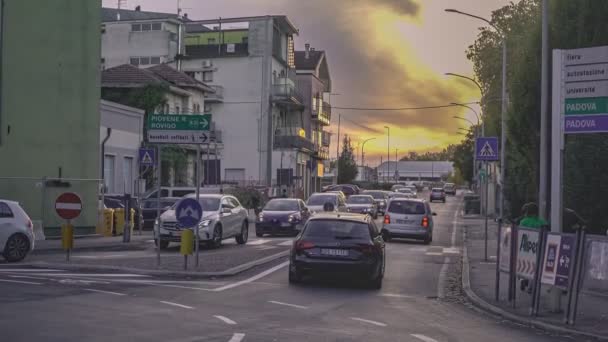Rovigo Italia Octubre 2021 Ocupada Intersección Rotonda — Vídeos de Stock