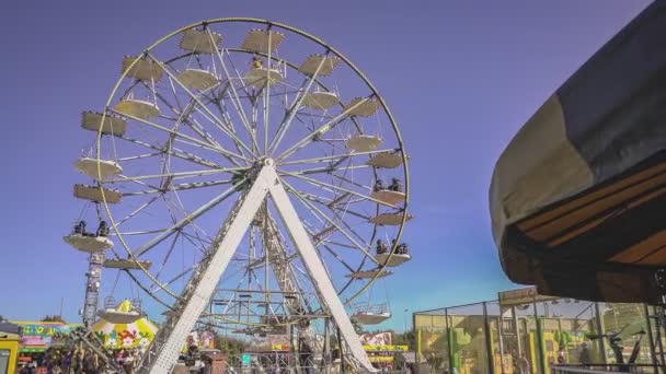 Rovigo Italy October 2021 Funfair Ferris Wheel Details Sunny Day — стокове відео