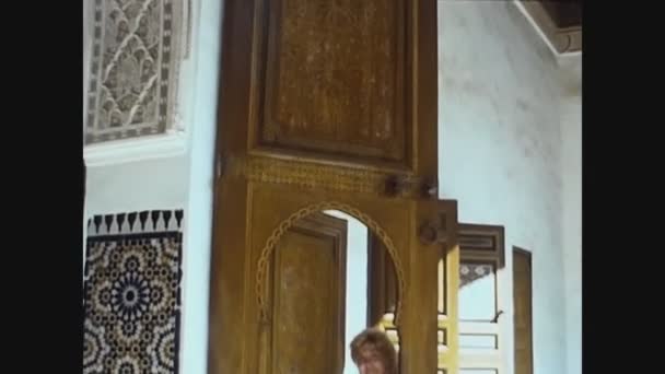 Marrakech Morocco Červen 1972 Marrákešský Pohled Ulici Lidmi Letech — Stock video