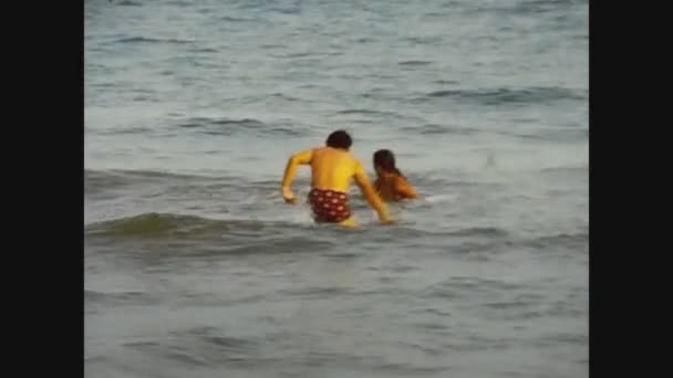 Castellon Spain August 1981 People Swim Sea Have Fun — Stock Video