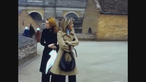 Budapest Hungary Ectober 1978 Lerde Şehirde Bir Grup Kadın — Stok video