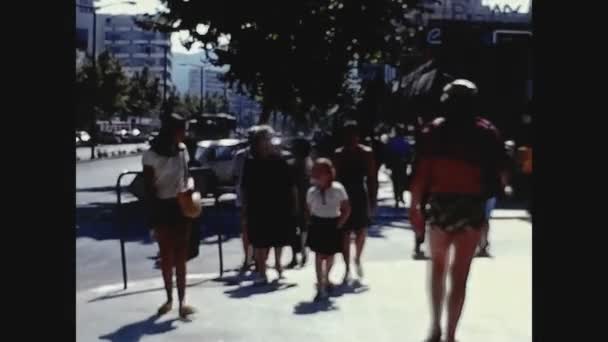 Valencia Spain May 1975 Group Children Street School Trip – Stock-video