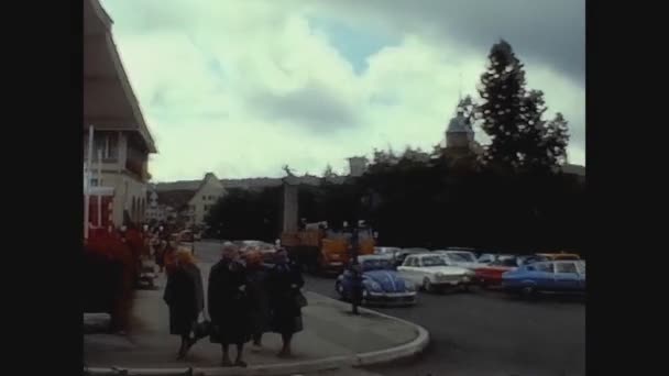 1977年7月12日ドイツ フリーデンシュタット 70年代のフリーデンシュタットの街並み — ストック動画
