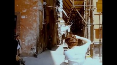 ROME, ITALY 27 MAYIS 19 MAYIS 1964: 60 'larda Roma sahne sokak manzarası